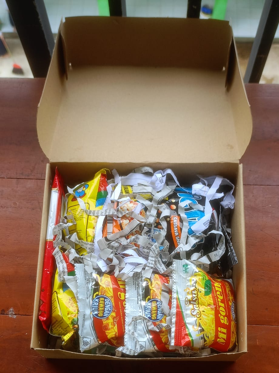 Hampers 1