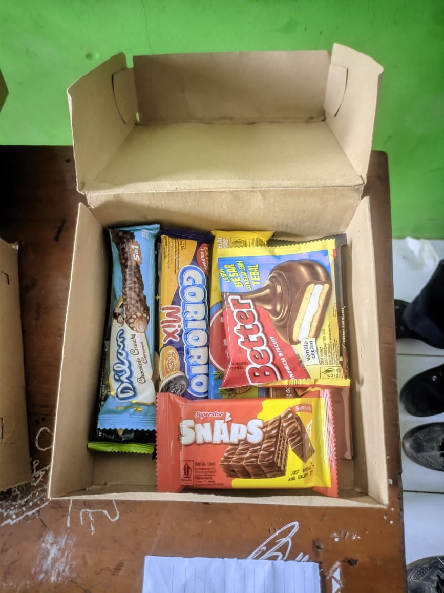 Hampers 5