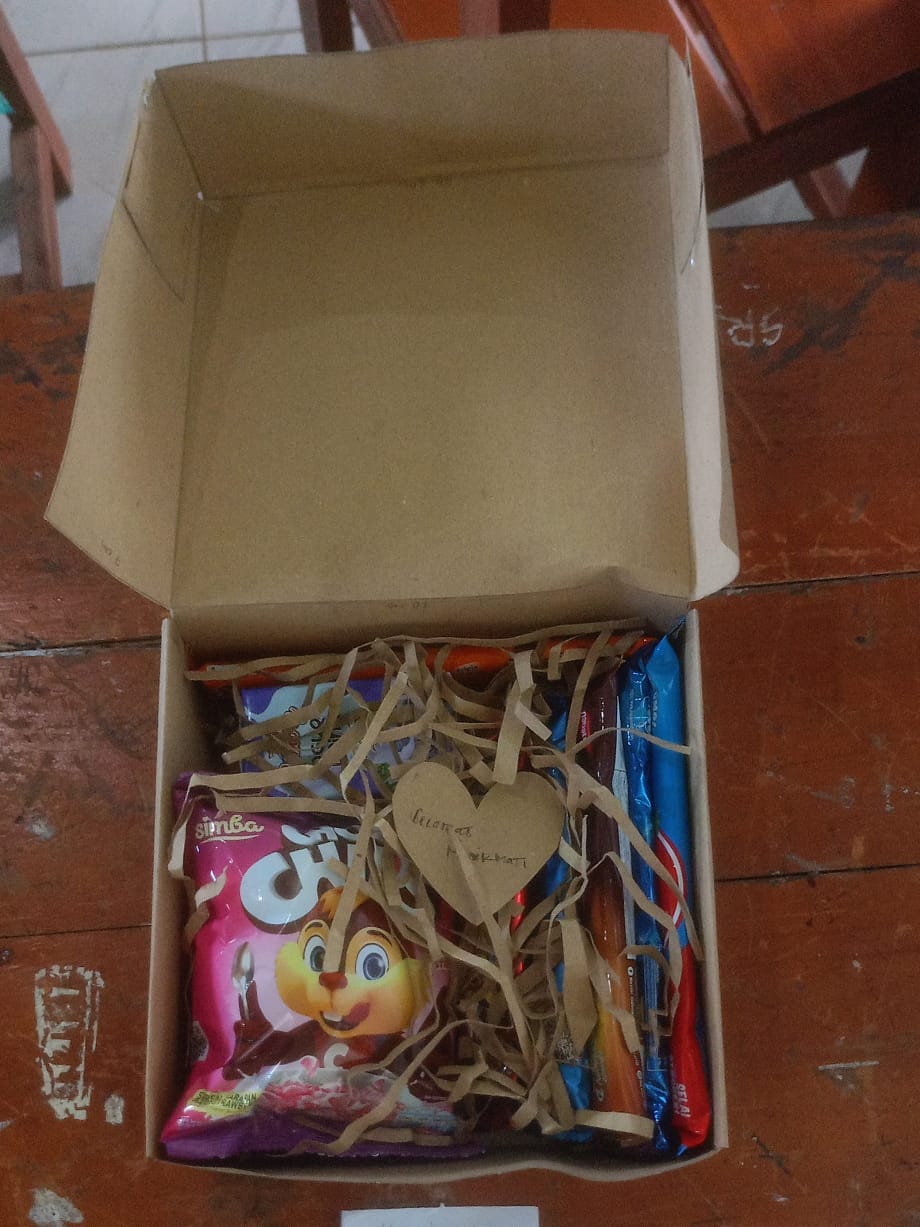 Hampers 6